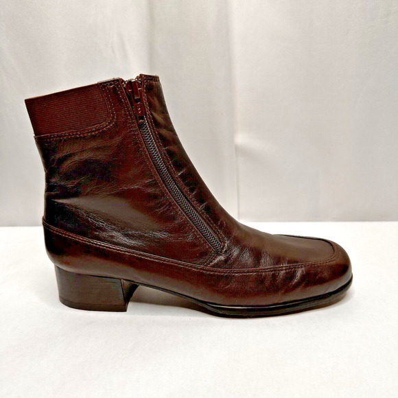 Ros Hammerson Womens Boots 7N Ankle Height Brown Leather Zip Butter Soft Booties - Picture 8 of 15